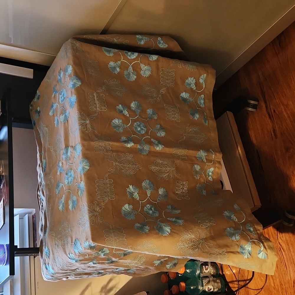Jayson Home and Garden Throw Linen